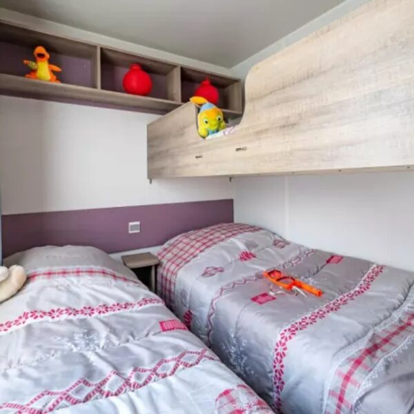 Chambre du Camping Les Dinosaures à Talmont-Saint-Hilaire - Vendée