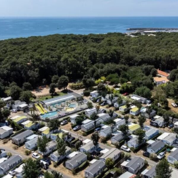 Vue aérienne du Camping Les Dinosaures à Talmont-Saint-Hilaire - Vendée