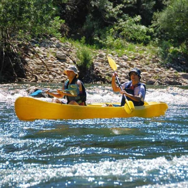 Kayak du Camping Le Peyrolais à Saint-Julien-de-Peyrolas dans Gard