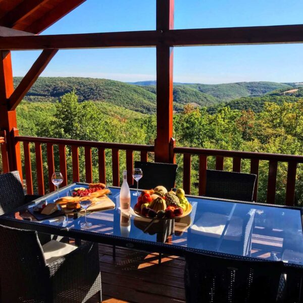 Terrasse du Souillac Golf & Country Club à Lachapelle-Auzac dans le Lot