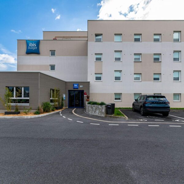 Extérieur de l'Hôtel Ibis Budget Reims Thillois à Thillois dans la Marne