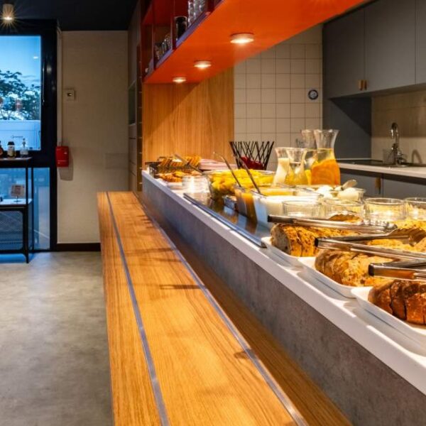 Petit déjeuner de l'Hôtel Ibis Budget Reims Thillois à Thillois dans la Marne