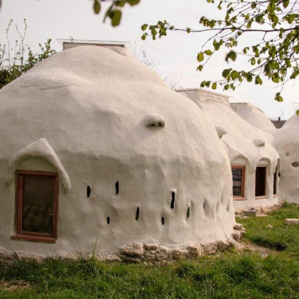 Igloo du camping éco-ferme Aux Sabots de Vent dans les Ardennes (08)