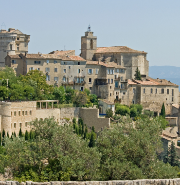 Lacoste où les chiens sont les bienvenus, dans le Vaucluse, en Provence-Alpes-Côte-d'Azur