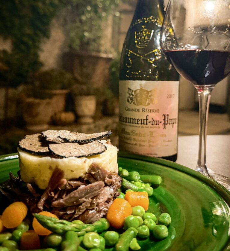 Table d'hôtes au Domaine Le Bois des Dames en Drôme provençale