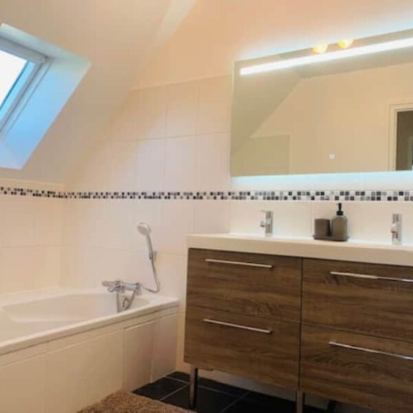 Salle de Bain du Gîte le Havre de Paix à Noizay en Indre-et-Loire