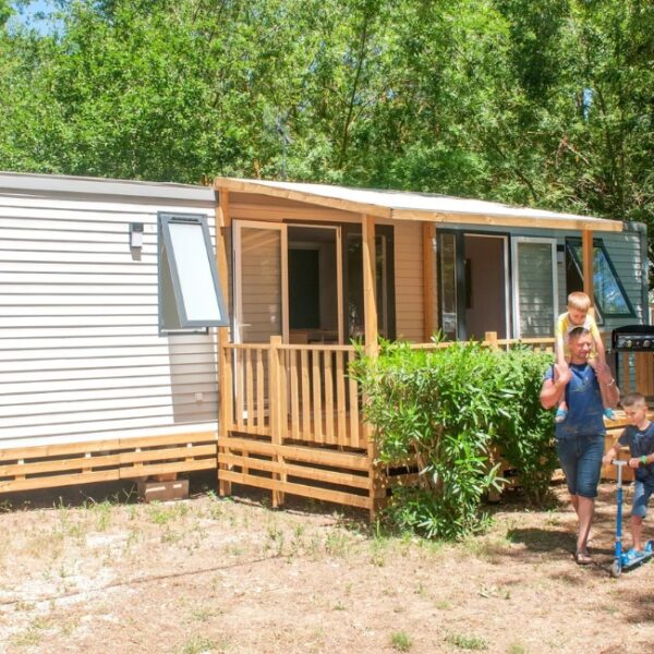 Mobil-home animaux acceptés - Camping Parc des Sept Fonts, à Agde, dans l’Hérault
