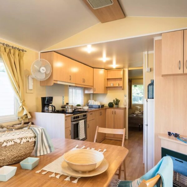 Mobil home du Camping Le Val de Durance à Cadenet dans le Vaucluse