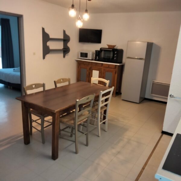 Salle à manger du Village Vacances Le Piroulet à Vassieux-en-Vercors dans la Drôme