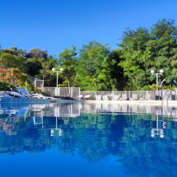 Piscine du camping La Digue 4* - Ruoms - Ardèche (07)