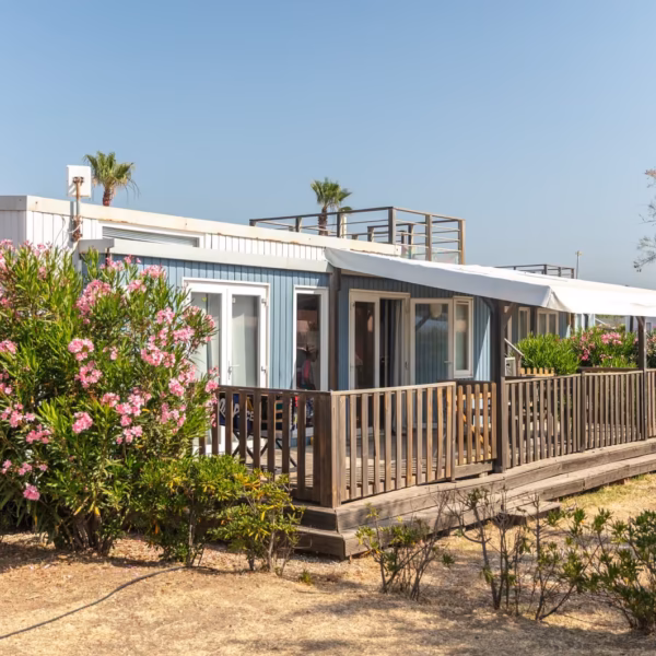 Mobil home chiens admis au Camping Le Castellas, entre Sète et Agde, dans l'Hérault