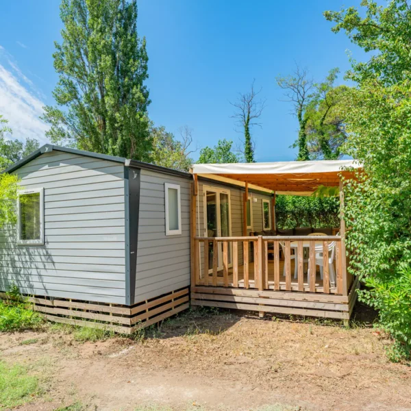 Mobil home du Camping Le Val de Durance à Cadenet dans le Vaucluse