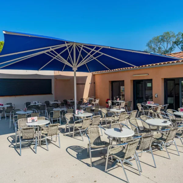 Restaurant du Camping Le Val de Durance à Cadenet dans le Vaucluse