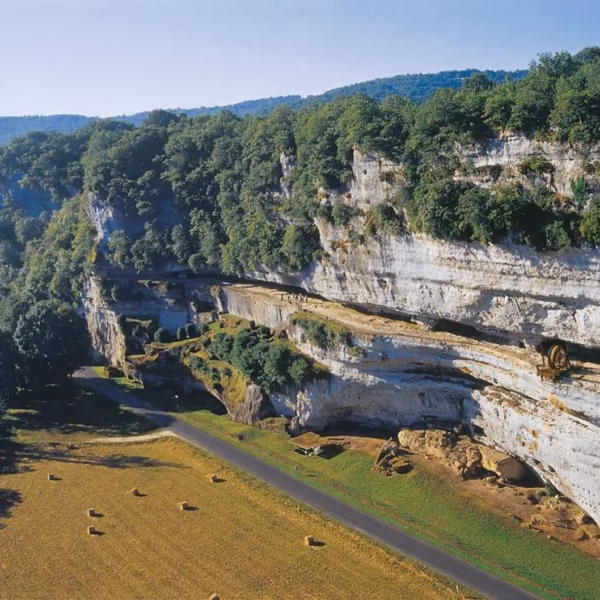 Les paysages proches du du Camping Saint Avit Loisirs à Saint-Avit-de-Vialard en Dordogne