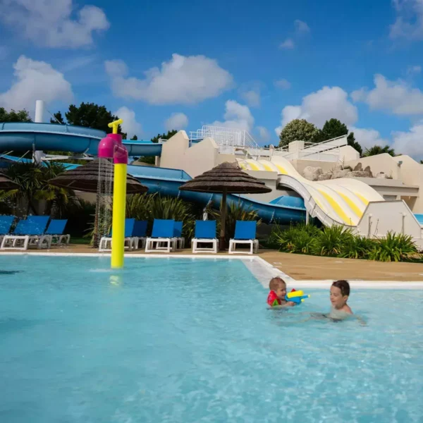 Piscine du Camping Le Bois Masson à Saint-Jean-de-Monts en Vendée