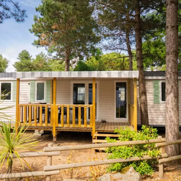 Hébergement du Camping Le Bois Dormant à Saint-Jean-de-Monts en Vendée