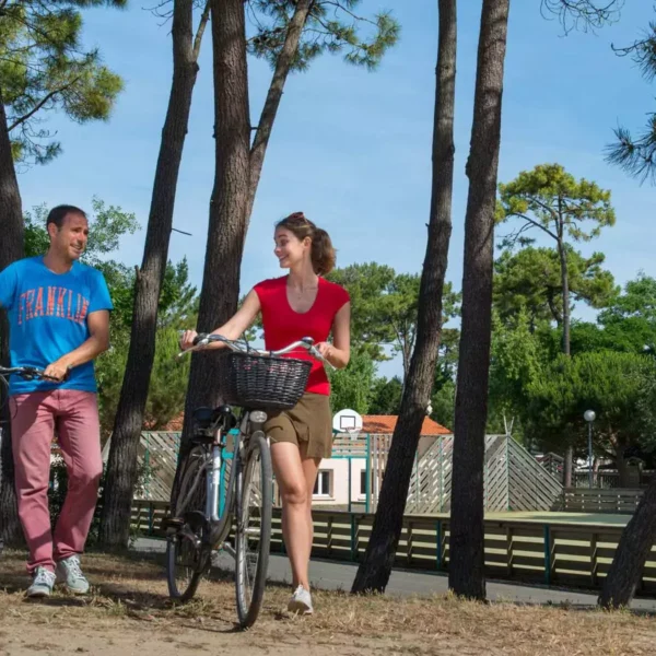 Location vélo du Camping Le Bois Dormant à Saint-Jean-de-Monts en Vendée