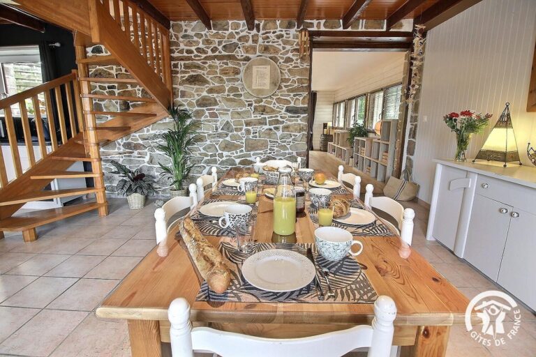 Salle de séjour du Gîte Ty Ranet à Goudelin dans les Côtes-d'Armor