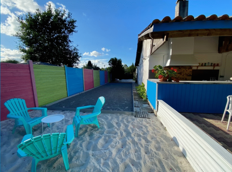 Terrain de boule de l'Hôtel du Porge à Le Porge en Gironde
