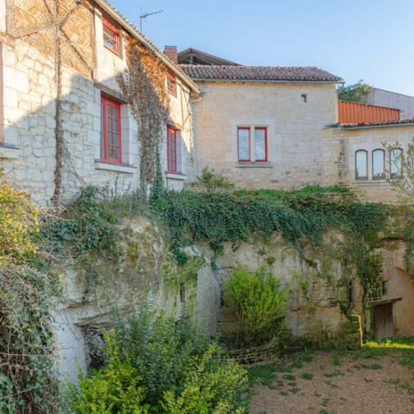 Vue extérieure du Gite Lunaben près de Saumur dans le Maine-et-Loire