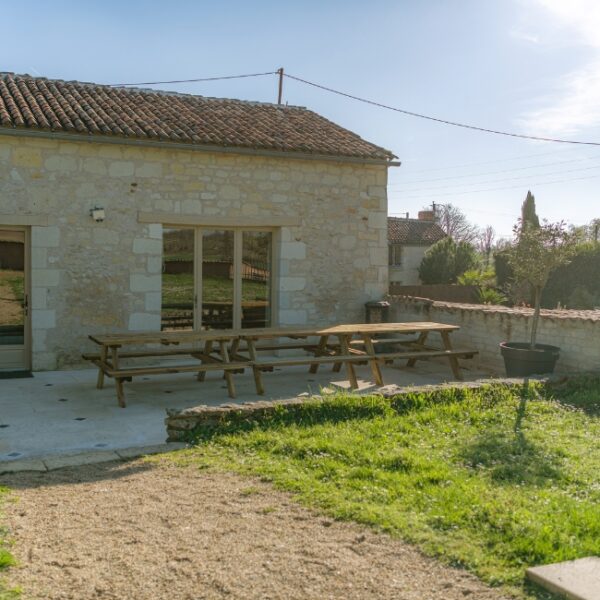 Terrasse extérieure du Gite Lunaben près de Saumur dans le Maine-et-Loire
