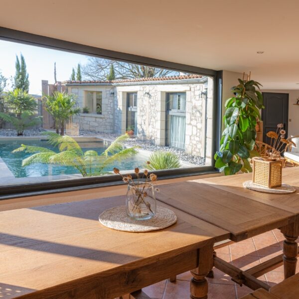 Vue depuis le salon du Gite Lunaben près de Saumur dans le Maine-et-Loire