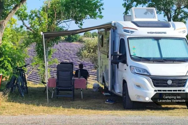 Camping Les Lavandes Valensole
