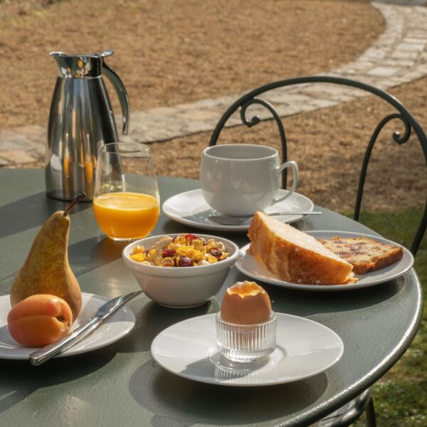Déjeuner au restaurant gastronomique étoilé de l'hôtel Le Manoir du Lys en Normandie dans l'Orne