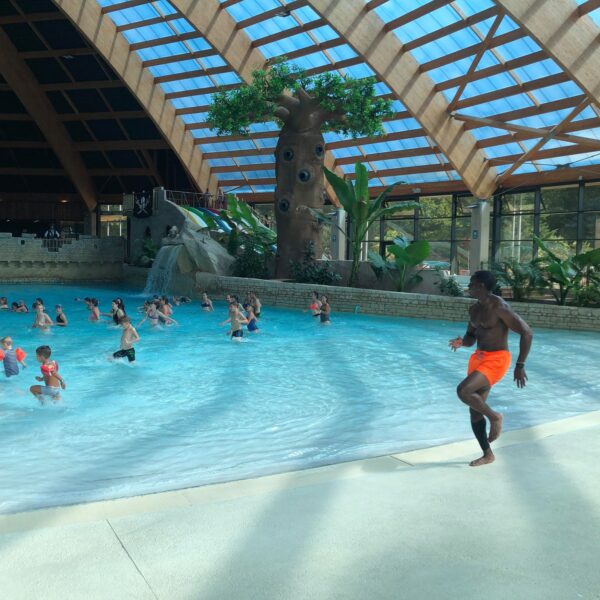 Piscine du du Domaine Les Ormes à Dol-de-Bretagne en Ille-et-Vilaine