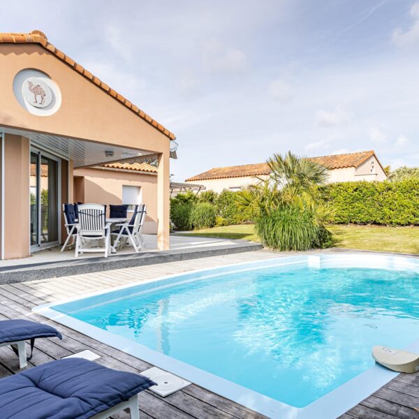 Piscine privée des Villas Oasis les Jardins à Les Sables d'Olonnes en Vendée