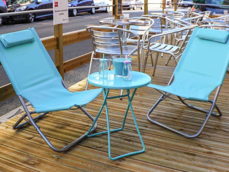 Terrasse de l'Hôtel Ibis Nantes Centre Tour Bretagne en Loire Atlantique