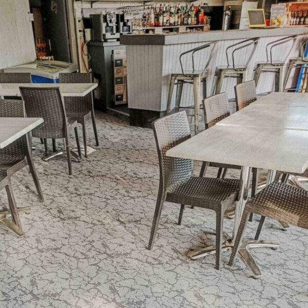 Tablée du restaurant du Camping La Marmotte à La Bourboule dans le Puy-de-Dôme