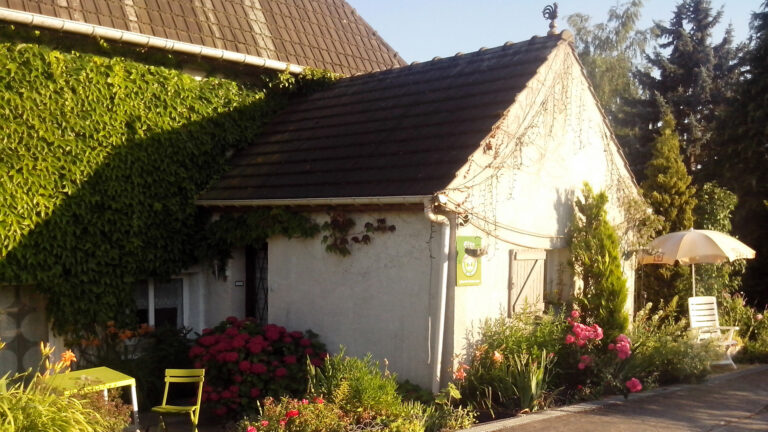 Devanture du Gîte Les Nymphéas à Crécy-la-Chapelle en Seine-et-Marne