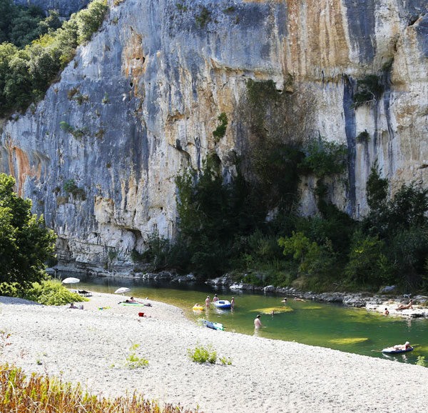 Camping Naturiste La Génèse