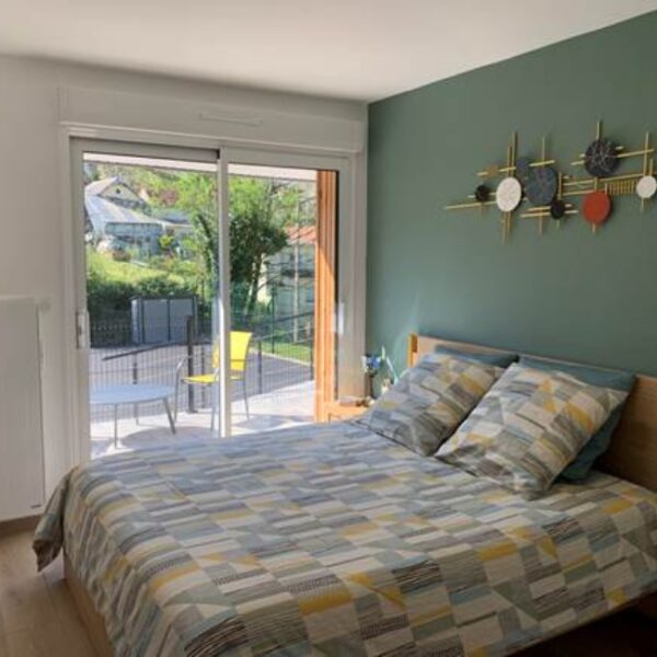 Chambre avec lit double du Gîte Le Hâble d'Ault dans La Baie de Somme dans la Somme