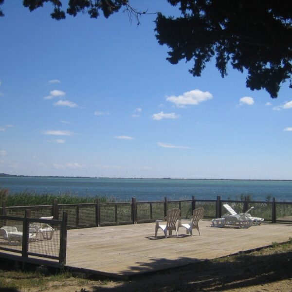 Solarium en bord de mer au camping naturiste Le Clapotis à La Palme dans l'Aude (11)