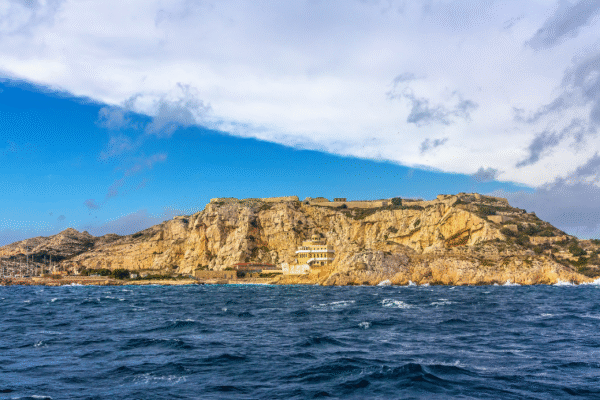 Découvrir les Îles du Frioul avec son chien