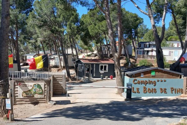 Camping Le Bois de Pins