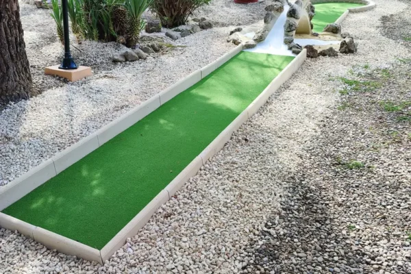 Mini-golf Chastelas