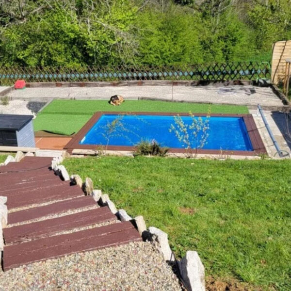 Gîte avec piscine dans le Jura - Gîte Animals Cocoon à Aiglepierre, Jura, Franche-Comté