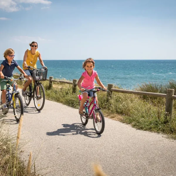 Location de vélo au Camping Les Places Dorées, à Saint-Jean-de-Monts, en Vendée