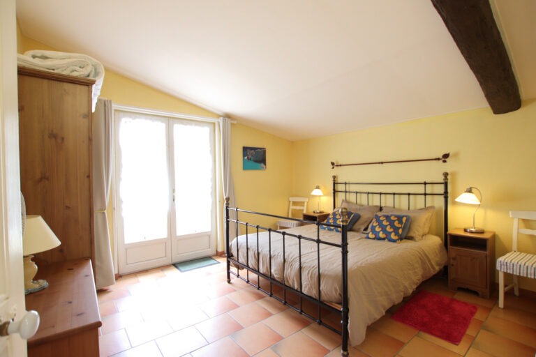 Chambre double - Le Cottage Bleu à Lairoux en Sud Vendée proche de la Côte Atlantique