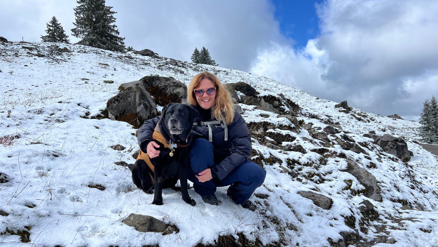 Choisir une station de ski dans les Alpes pour des vacances avec son chien