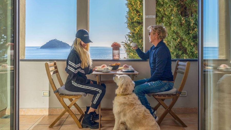Baba Residences : le concept novateur des vacances “Dog First” à Alassio en Italie
