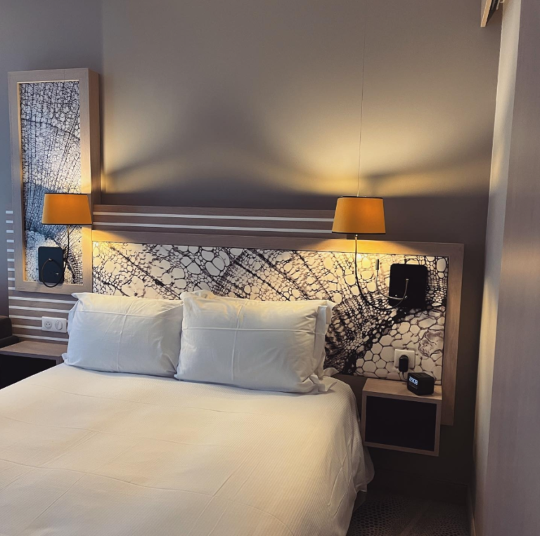 Chambre double de l'Hôtel Hilton Garden Inn Bordeaux Centre 4* proche Centre historique en Gironde en Aquitaine