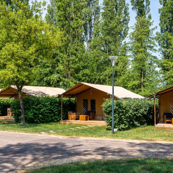 Locatifs du Camping Seasonova Vesoul