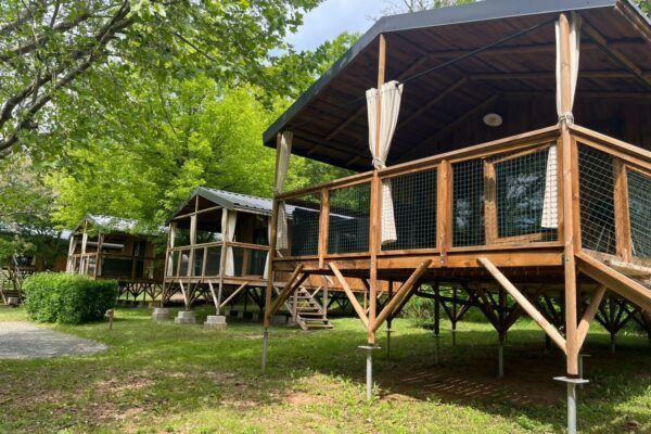 Terracamps – Camping de Collonges-la-Rouge ***