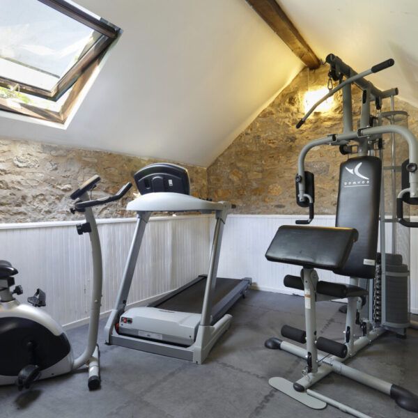 Salle de sport de l'Hôtel Les Tilleuls à Bourges dans le Cher en Val de Loire