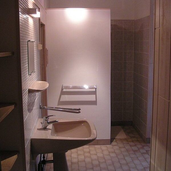 Salle de bain de la location de vacances La Grangette à Morillon