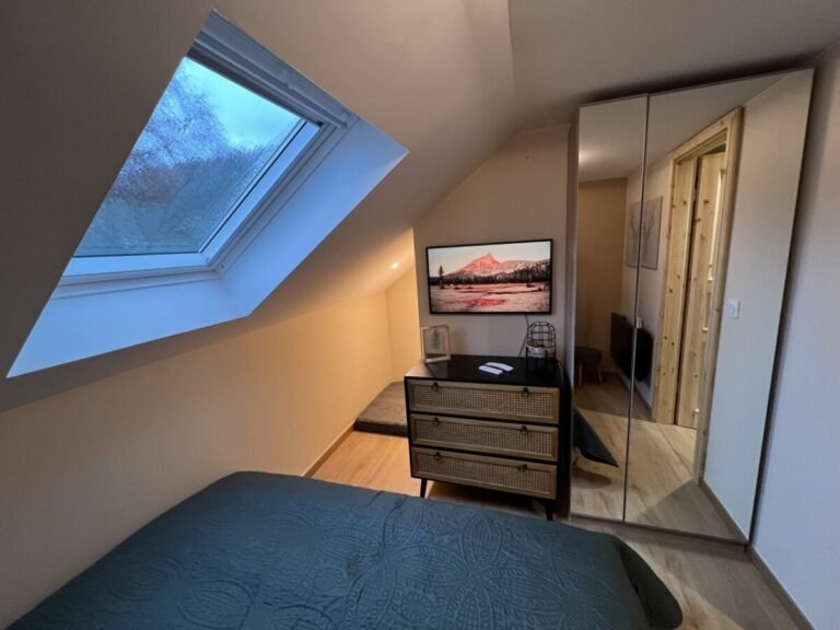 Chambre simple du Cottage Jasper by Roof n'Woof dans les Vosges dans le Grand Est au Tholy